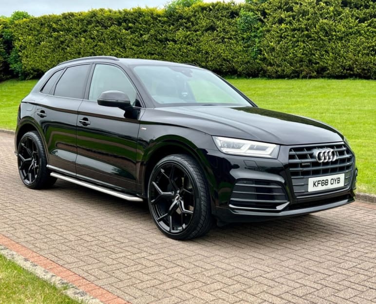 AUDI Q5