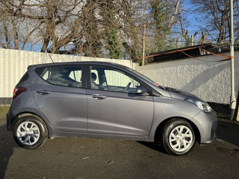 HYUNDAI I10