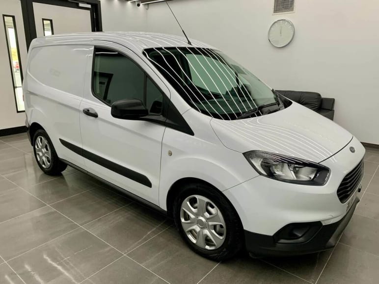 Transit Courier Base TDCi