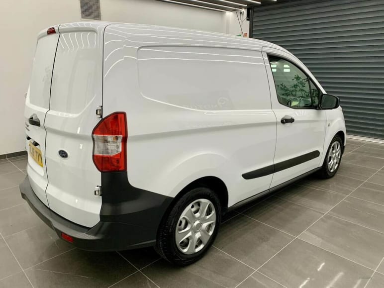 Transit Courier Base TDCi