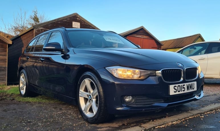 BMW 3 SERIES