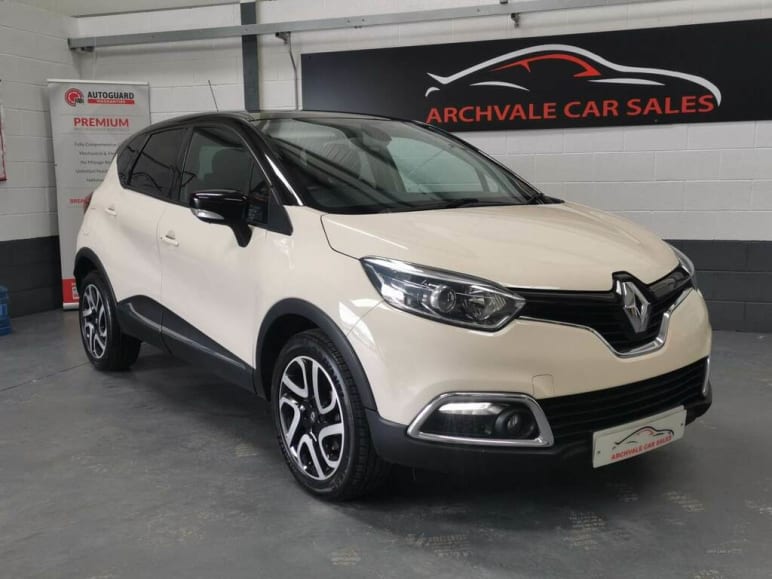 RENAULT CAPTUR