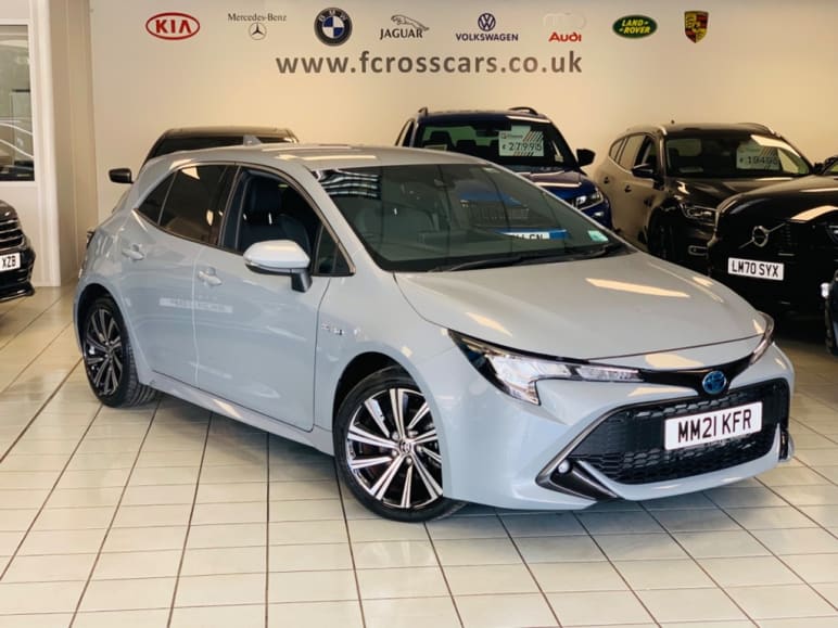 TOYOTA COROLLA
