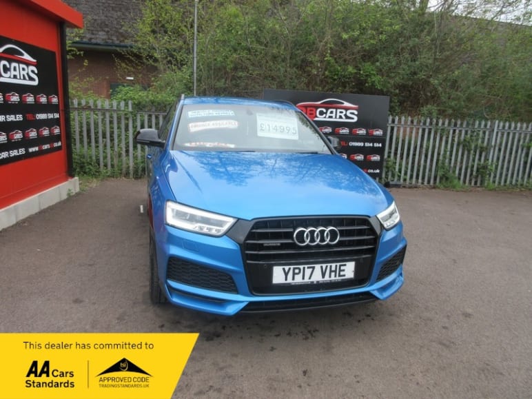 AUDI Q3