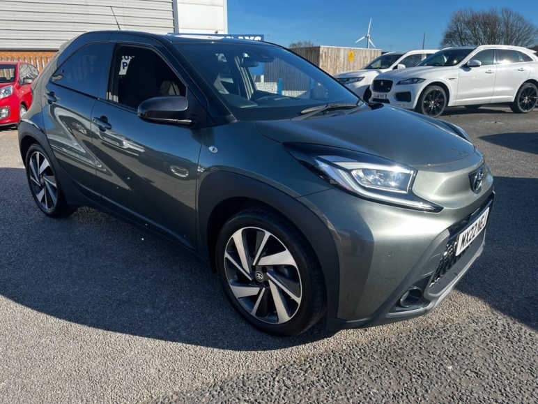 TOYOTA AYGO X