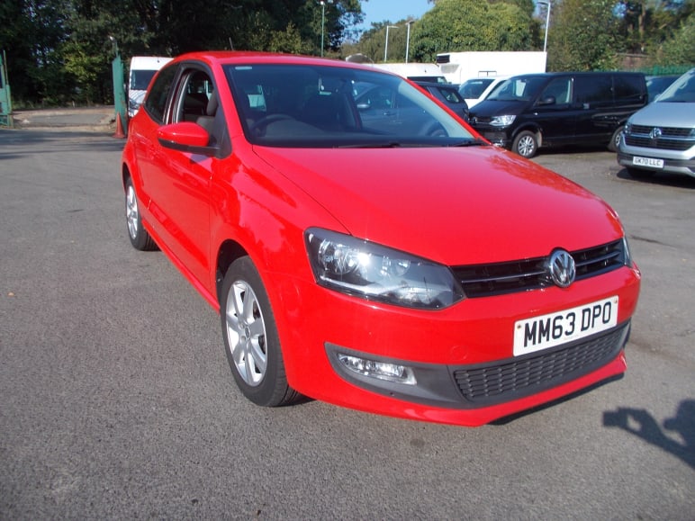 VOLKSWAGEN POLO