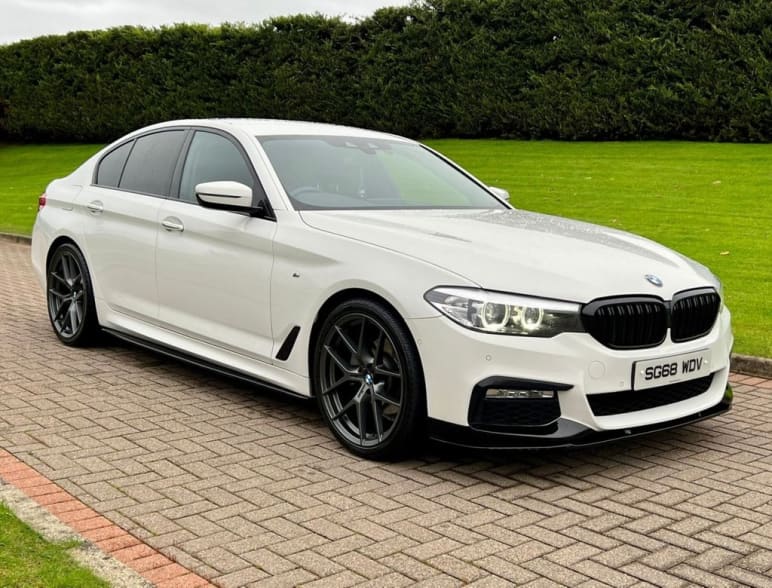 BMW 5 SERIES