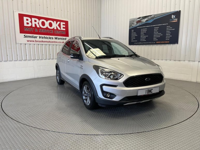 FORD KA+