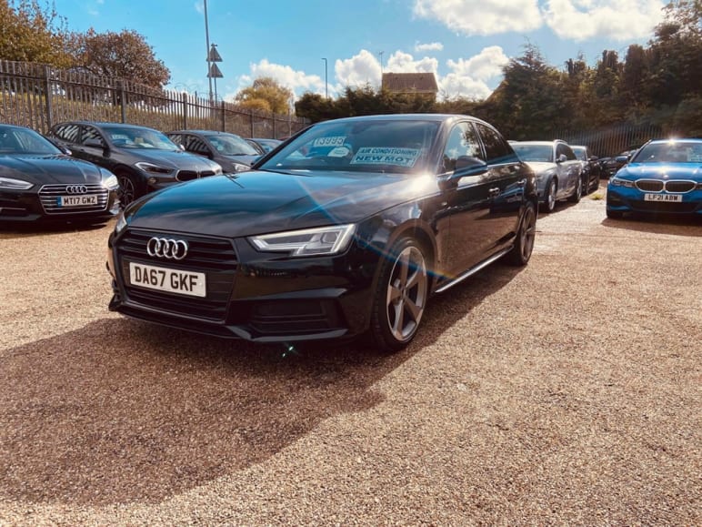 AUDI A4
