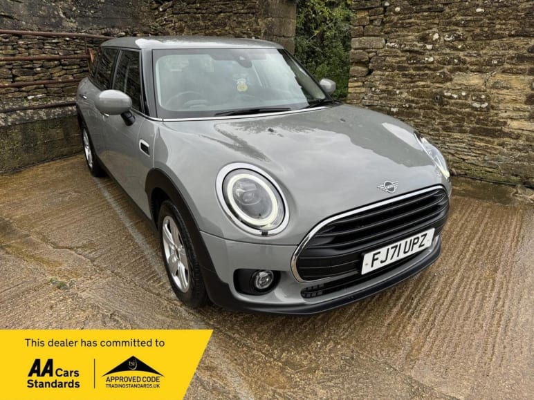 MINI CLUBMAN
