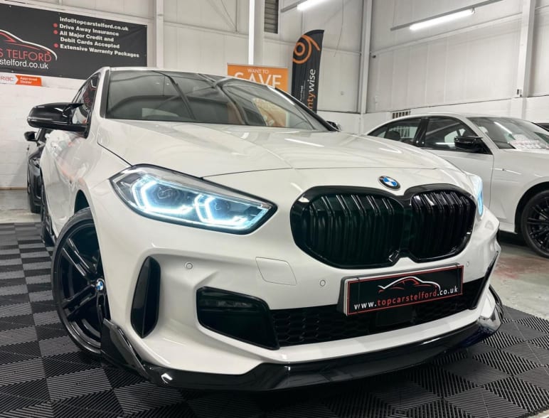 BMW 1 SERIES
