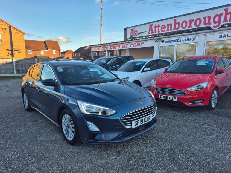 FORD FOCUS