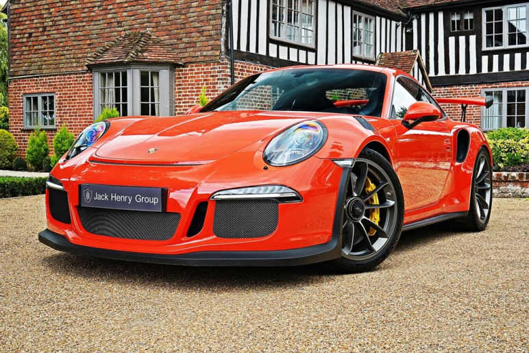 PORSCHE 911