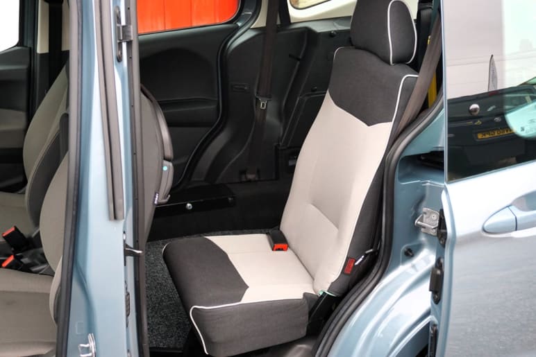 ZETEC TDCI, Disabled, Wheelchair Accessible Vehicle, WAV.