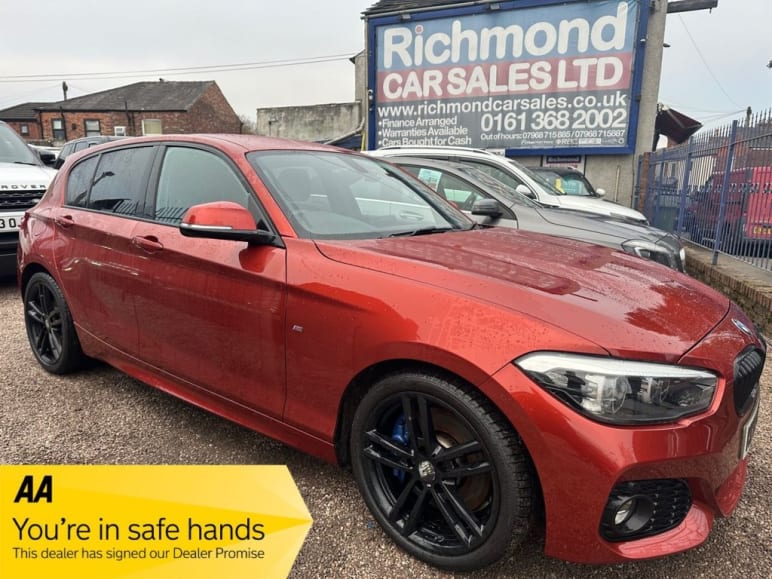 BMW 1 SERIES