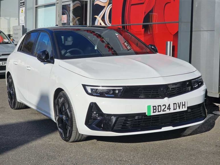 VAUXHALL ASTRA