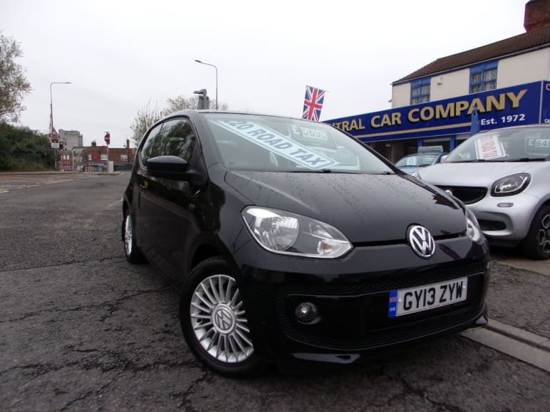 VOLKSWAGEN UP