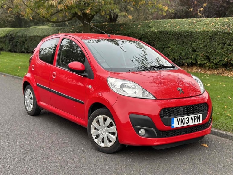PEUGEOT 107