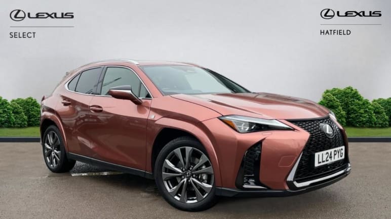 LEXUS UX