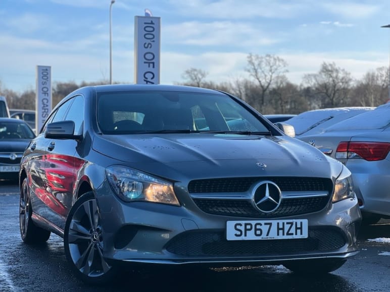 MERCEDES-BENZ CLA
