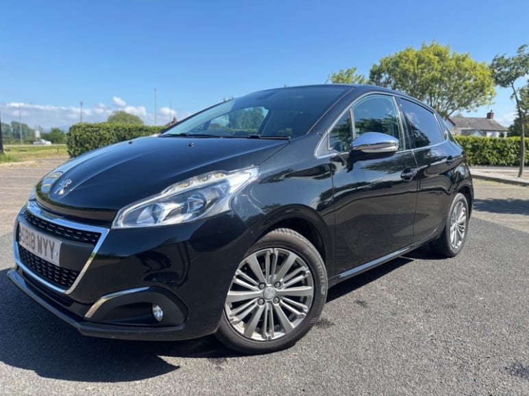 Peugeot 208