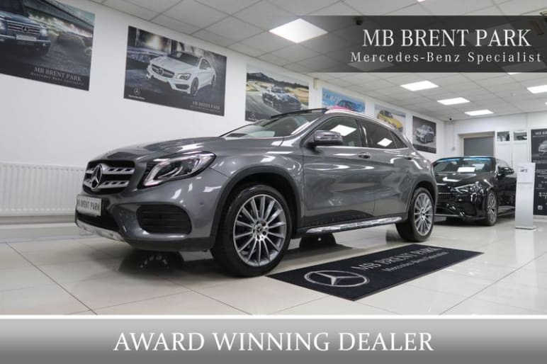 MERCEDES-BENZ GLA