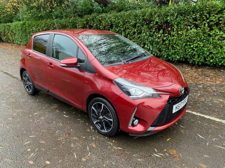 TOYOTA YARIS