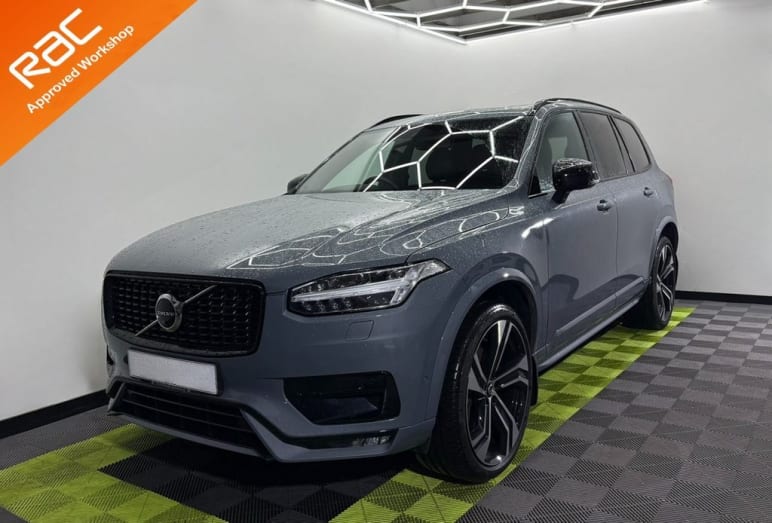 VOLVO XC90