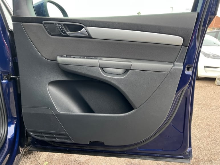 2.0 TDI SE Nav DSG Euro 6 (s/s) 5dr 1owner+Nav+Sensor+Ulez