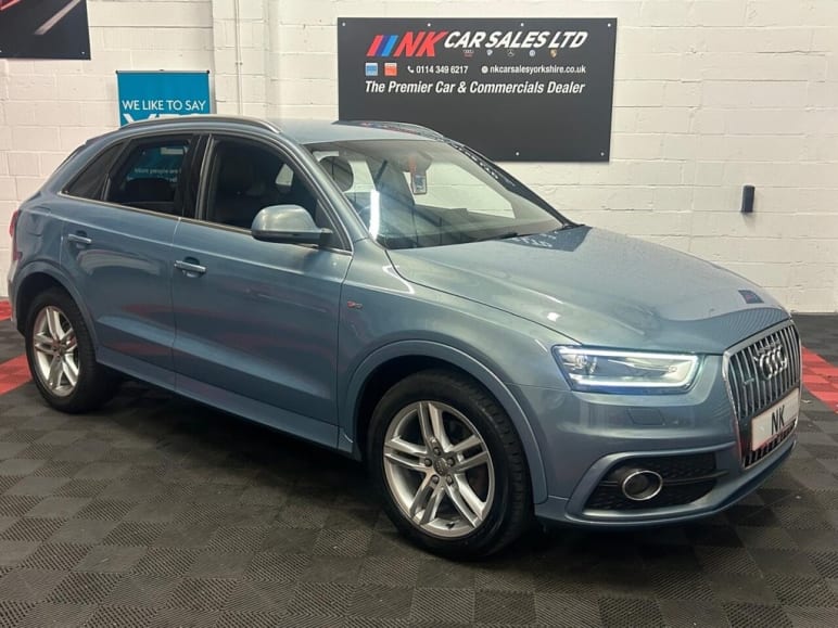 AUDI Q3
