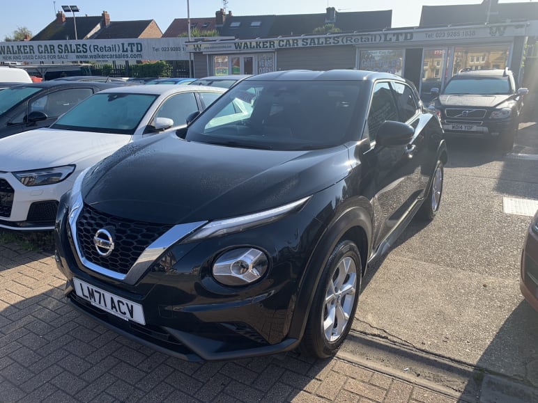 NISSAN JUKE