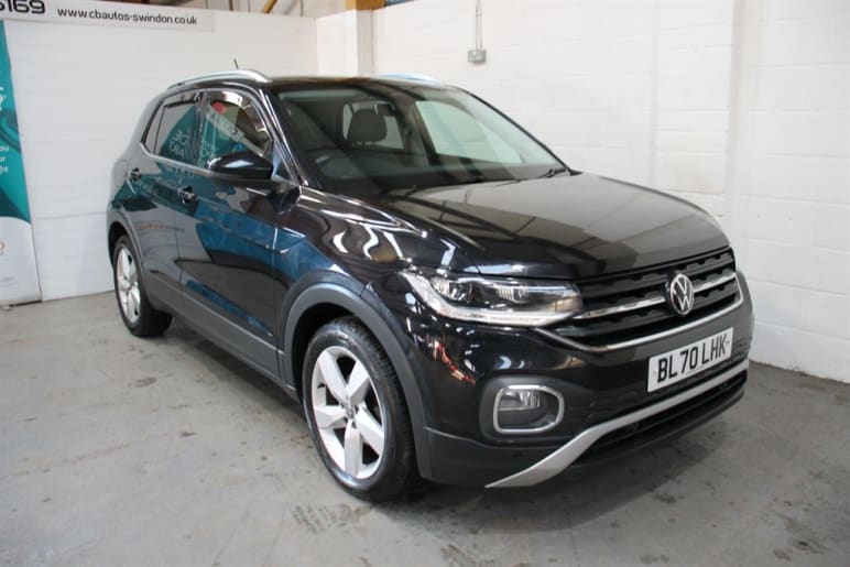 VOLKSWAGEN T-CROSS