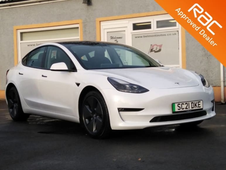 TESLA MODEL 3