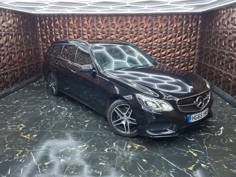 MERCEDES-BENZ E CLASS