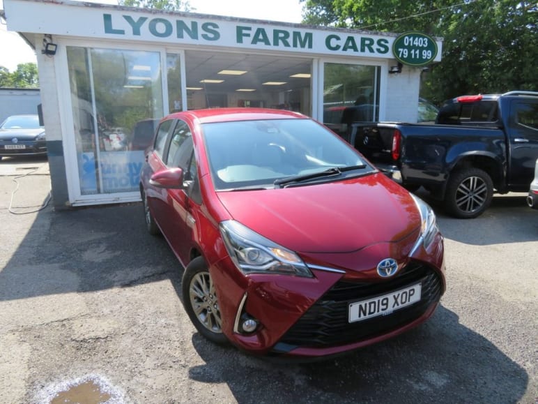 TOYOTA YARIS