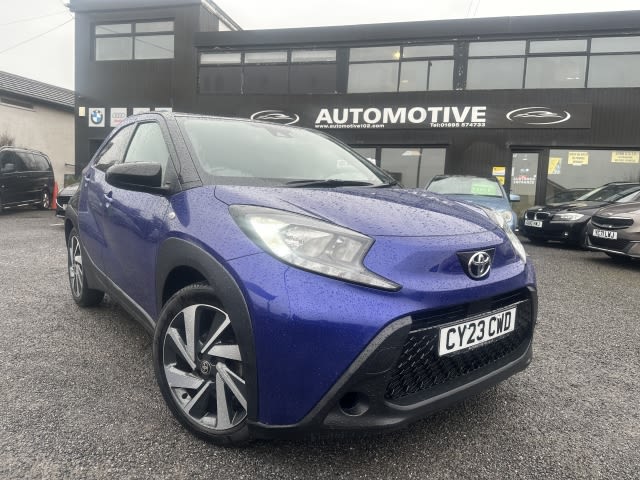TOYOTA AYGO X