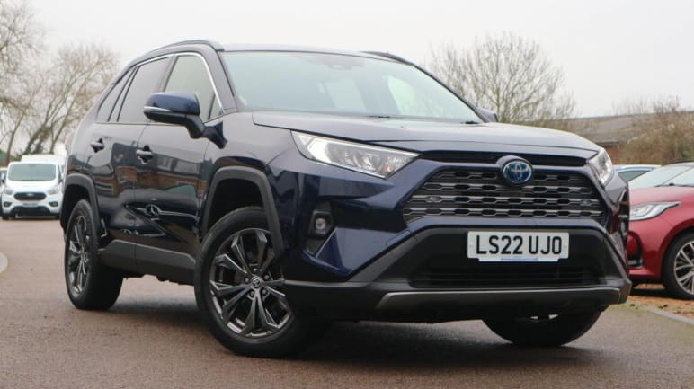 TOYOTA RAV4