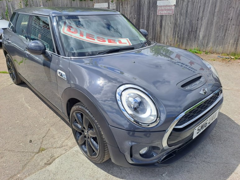 MINI CLUBMAN