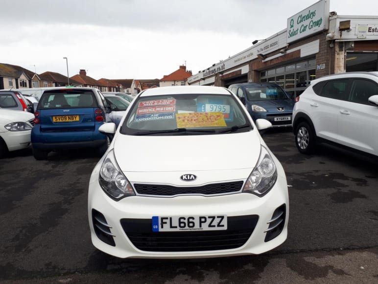 KIA RIO