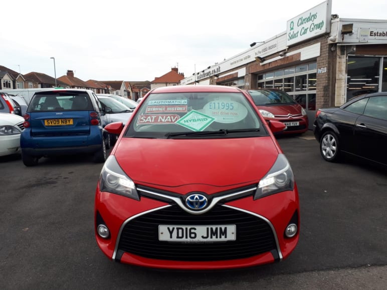 TOYOTA YARIS