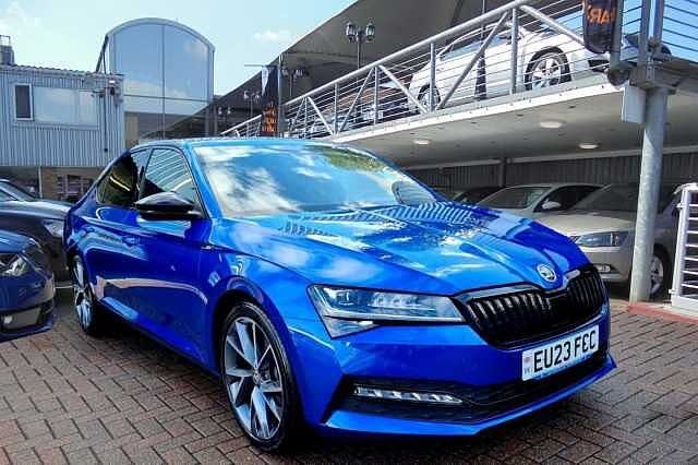 SKODA SUPERB