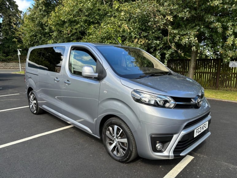 TOYOTA PROACE VERSO