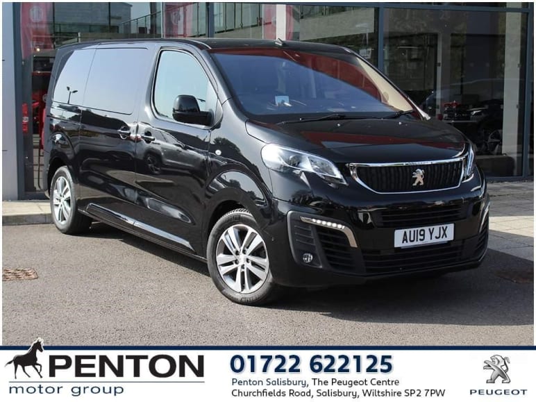 PEUGEOT TRAVELLER