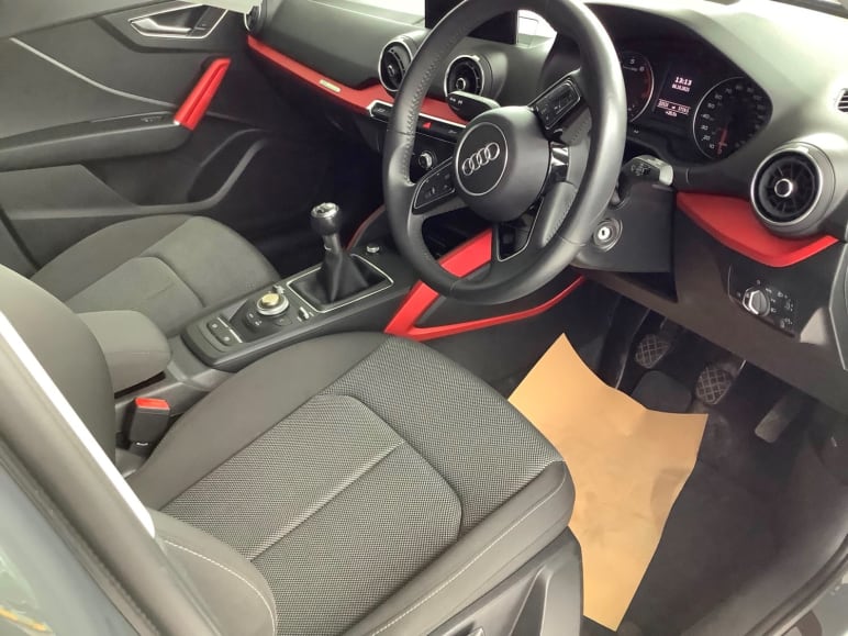 AUDI Q2