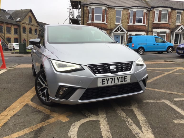 SEAT IBIZA