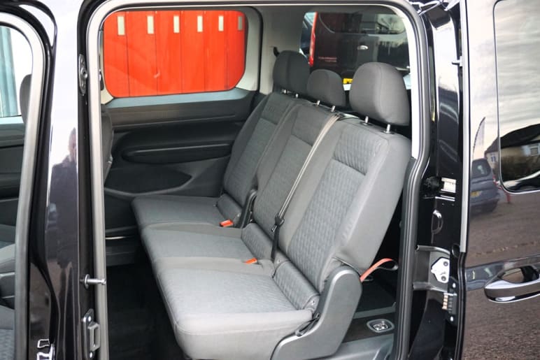 MAXI C20 LIFE TDI Automatic, Disabled, Wheelchair Accessible vehicle, WAV.