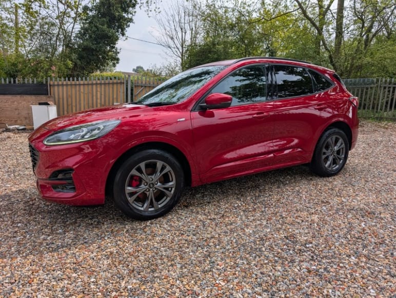 FORD KUGA