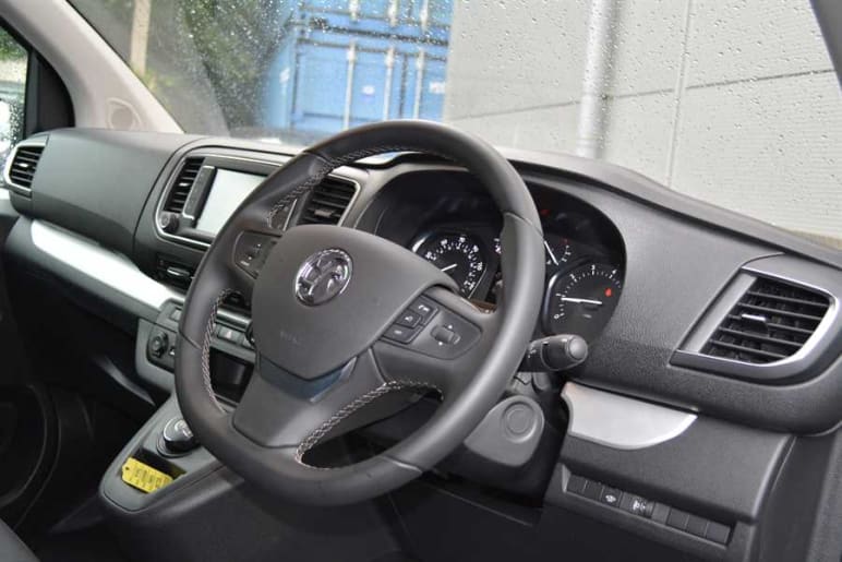 2.0 Turbo D 3100 GS Panel Van 6dr Diesel Auto L1 Euro 6 (s/s) (180 ps)