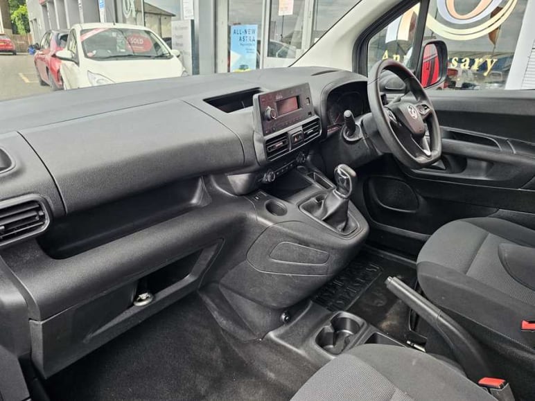 1.5 Turbo D 2300 Sportive Panel Van 4dr Diesel Manual L2 H1 Euro 6 (s/s) (100 ps)