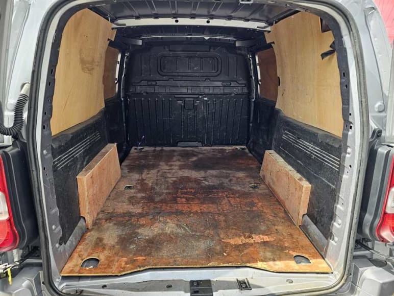 1.5 Turbo D 2300 Sportive Panel Van 4dr Diesel Manual L2 H1 Euro 6 (s/s) (100 ps)
